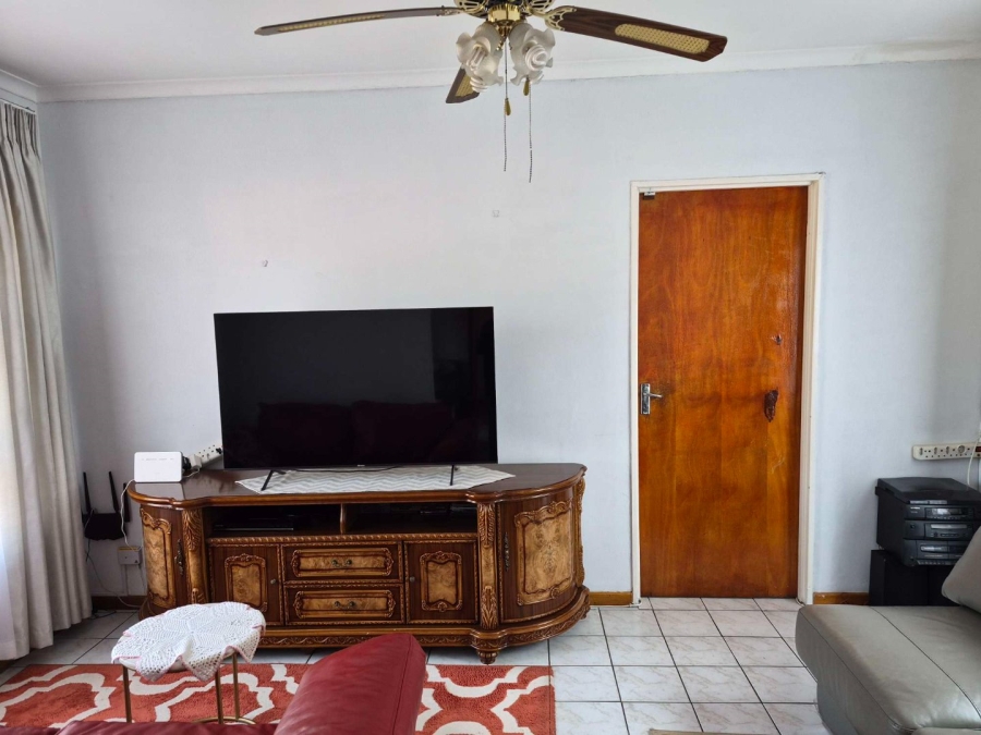 3 Bedroom Property for Sale in Kabega Park Eastern Cape